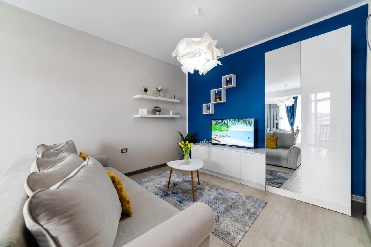 Iriny Apartment Spa&Pool By Alezzi Beach Resort Нэводари Экстерьер фото