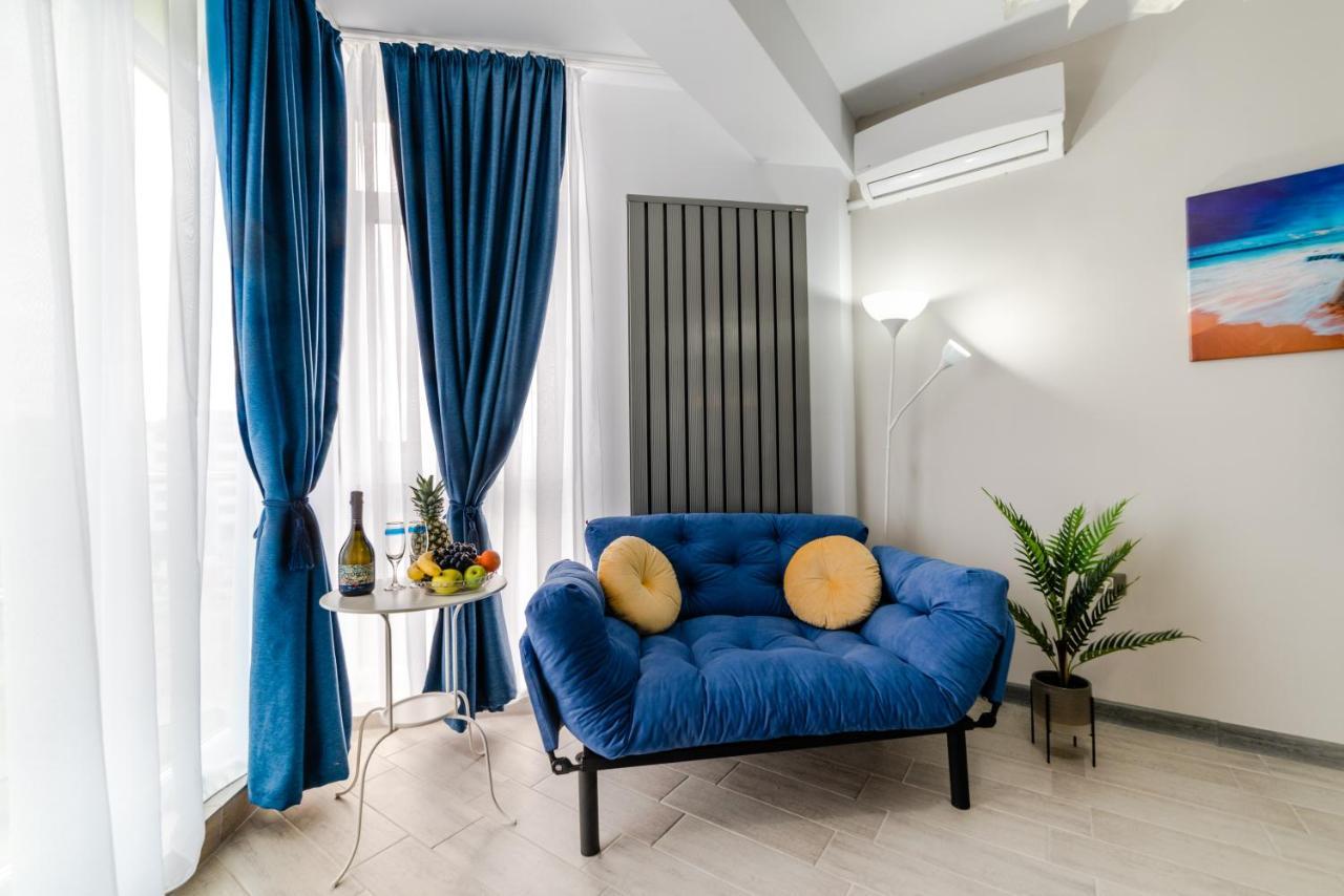 Iriny Apartment Spa&Pool By Alezzi Beach Resort Нэводари Экстерьер фото
