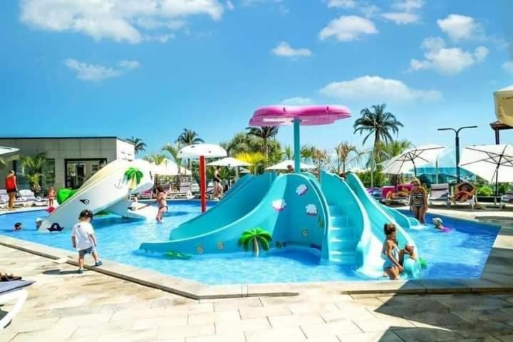 Iriny Apartment Spa&Pool By Alezzi Beach Resort Нэводари Экстерьер фото